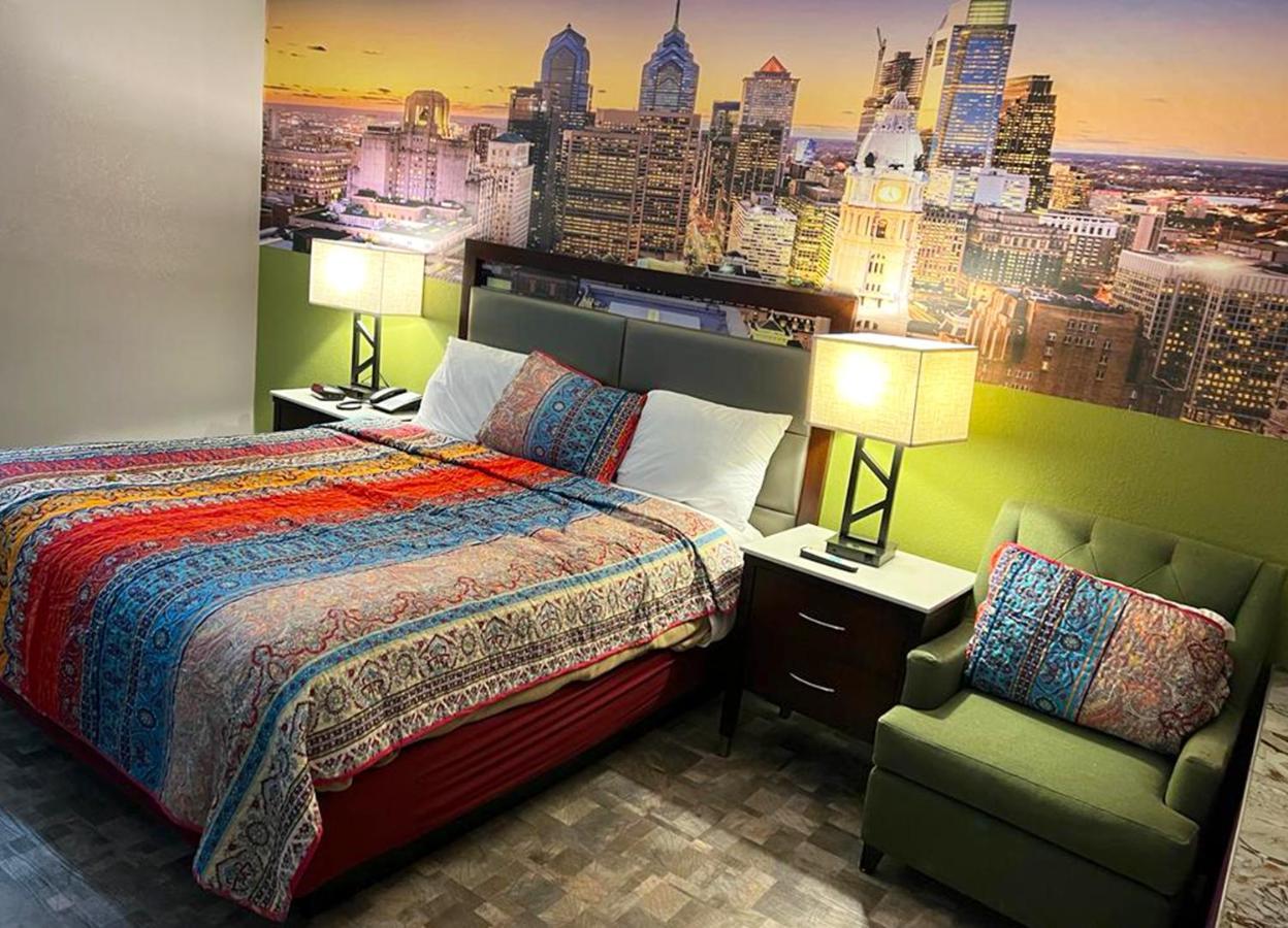 Hotel Philly &