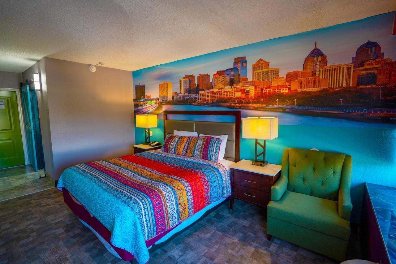 Hotel Philly & 3*